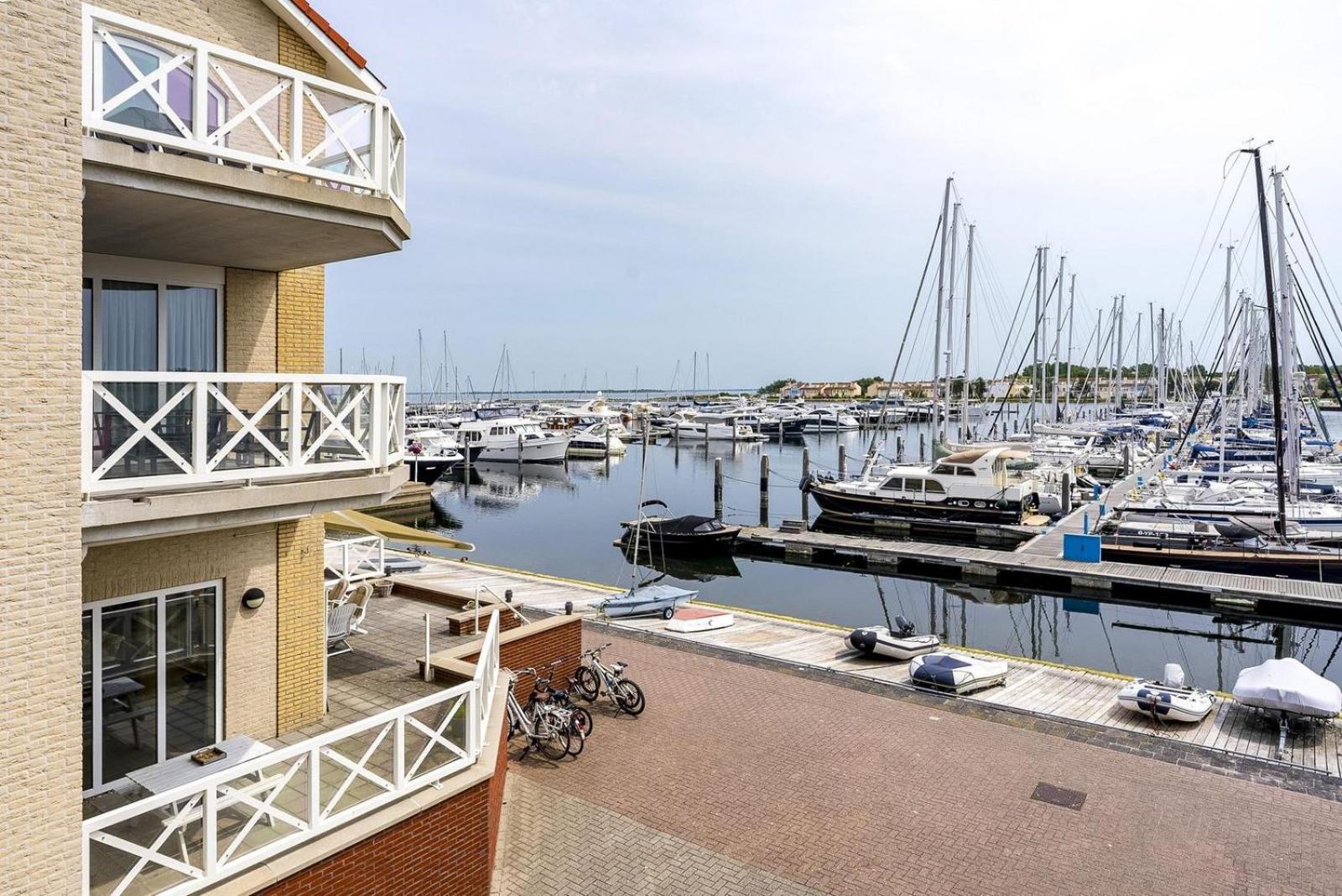Kabbelaarsbank 411 - Port Marina Zelande Apartment